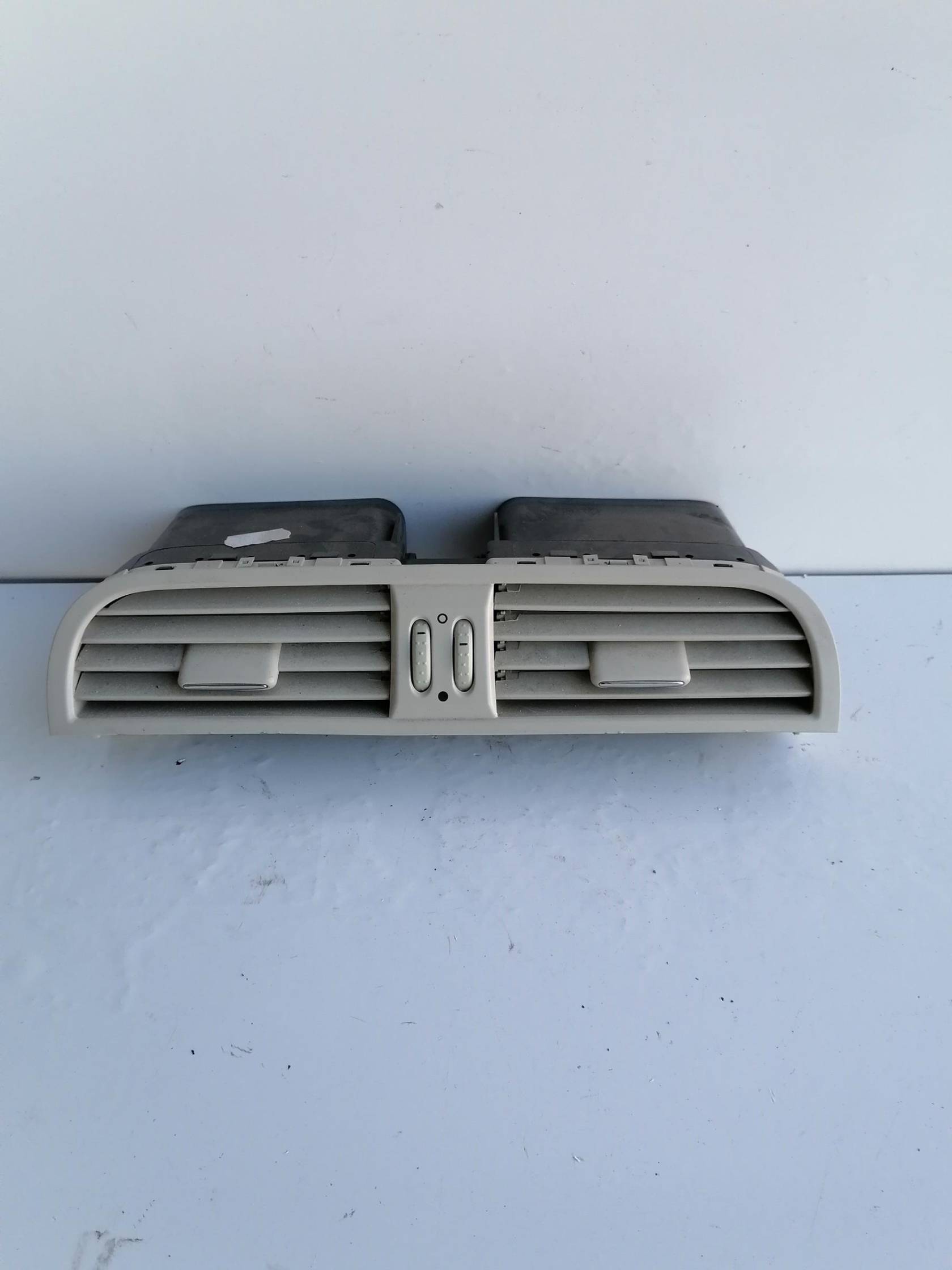 Bocchetta aria centr. cruscotto